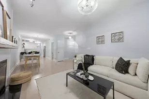 1457 W Fry St, Chicago, IL 60642 - Photo 6