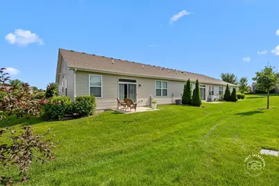 910 Darwin Street, North Aurora, IL 60542 - Photo 16