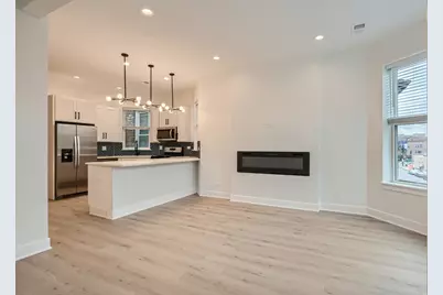 3509 N Sheffield Avenue #2, Chicago, IL 60657 - Photo 4
