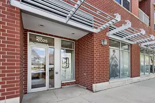 2025 S Indiana Ave, Chicago, IL 60616 - Photo 2