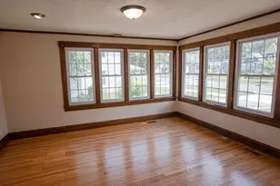 224 N Maple St, Gilman, IL 60938 - Photo 4