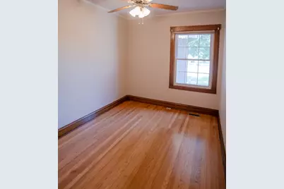 224 N Maple Street, Gilman, IL 60938 - Photo 6