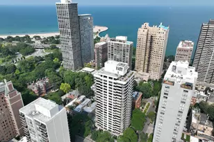 1501 N State Pkwy, Chicago, IL 60610 - Photo 2