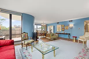 1501 N State Pkwy, Chicago, IL 60610 - Photo 6