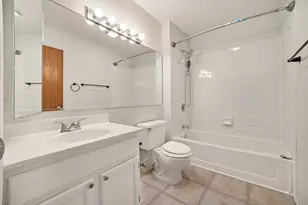 3512 Portsmouth Dr, Zion, IL 60099 - Photo 12