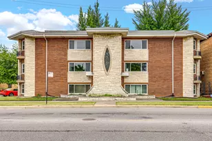 7101 W Foster Pl, Chicago, IL 60656 - Photo 1