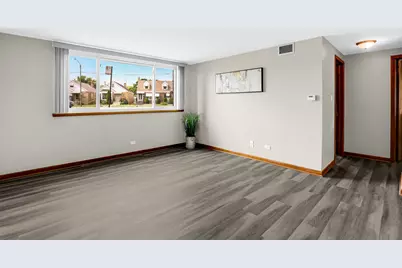 7101 W Foster Place #B, Chicago, IL 60656 - Photo 2