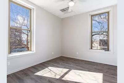 73 S Main Street #2R, Oswego, IL 60543 - Photo 8