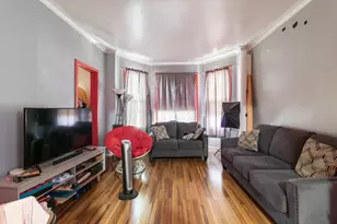 1922 N Central Park Ave, Chicago, IL 60647 - Photo 14