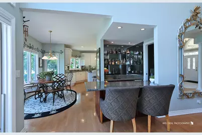 29051 N Cleek Court, Mundelein, IL 60060 - Photo 10