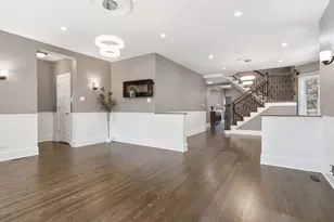 5800 W Giddings St, Chicago, IL 60630 - Photo 4
