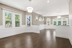 5800 W Giddings St, Chicago, IL 60630 - Photo 6