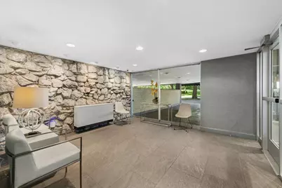 1567 Ridge Avenue #702, Evanston, IL 60201 - Photo 2