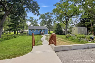 4813 Wildwood Drive, McHenry, IL 60051 - Photo 2