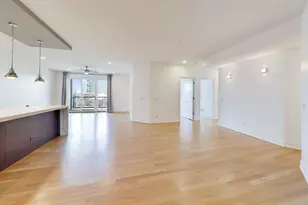 650 N Morgan St, Chicago, IL 60642 - Photo 4
