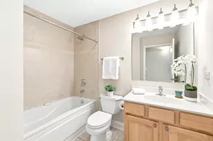 543 N Hough St, Barrington, IL 60010 - Photo 26