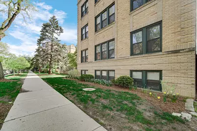 4027 N Mozart Street #1, Chicago, IL 60618 - Photo 30