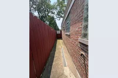 442 W 126th Street, Chicago, IL 60628 - Photo 24