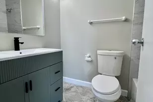 3660 N Lake Shore Dr, Chicago, IL 60613 - Photo 22
