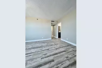 3660 N Lake Shore Drive #2513, Chicago, IL 60613 - Photo 16