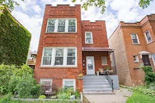 2906 N Harding Ave, Chicago, IL 60618 - Photo 2