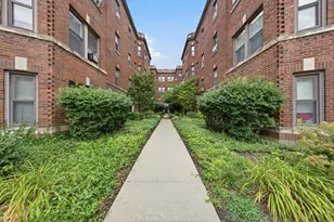 52 Forest Ave, Riverside, IL 60546 - Photo 2