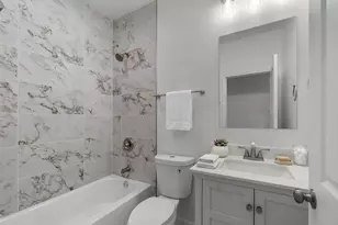 4447 S Calumet Ave, Chicago, IL 60653 - Photo 6