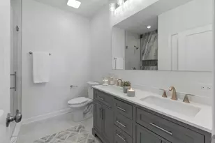4447 S Calumet Ave, Chicago, IL 60653 - Photo 10
