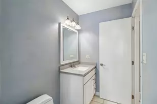 702 Buffalo Cir, Carol Stream, IL 60188 - Photo 30