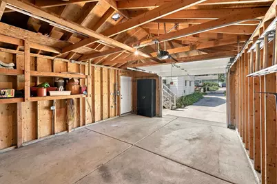 677 Clark Street, Elgin, IL 60123 - Photo 44