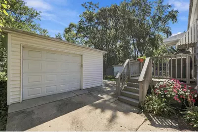 677 Clark Street, Elgin, IL 60123 - Photo 30