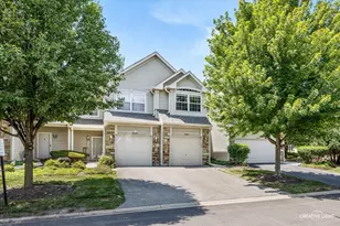 8145 Sierra Woods Ln, Carpentersville, IL 60110 - Photo 1