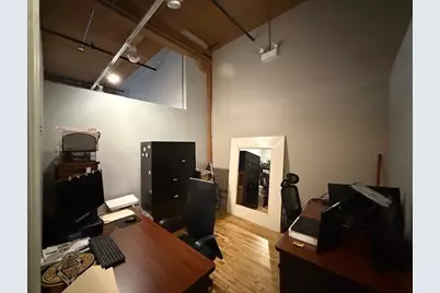 4001 N Hermitage Road #310, Chicago, IL 60613 - Photo 8