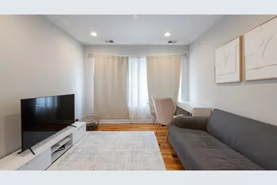 7225 N Rogers Avenue #3, Chicago, IL 60645 - Photo 6
