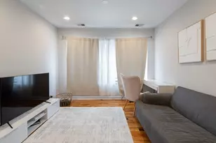 7225 N Rogers Ave, Chicago, IL 60645 - Photo 6