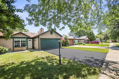 1744 Ranchview Drive, Naperville, IL 60565 - Photo 2