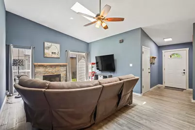 1744 Ranchview Drive, Naperville, IL 60565 - Photo 8