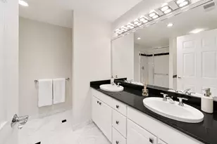 508 W Melrose St, Chicago, IL 60657 - Photo 14