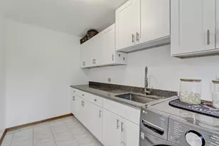 288 Heritage Pkwy, Romeoville, IL 60446 - Photo 22