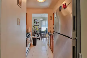 18320 Cherry Creek Dr, Homewood, IL 60430 - Photo 6