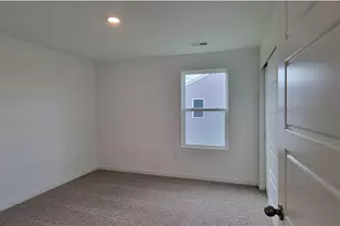 2253 Cobble Spgs Dr, Wonder Lake, IL 60097 - Photo 14