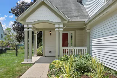 220 Lexington Lane, Grayslake, IL 60030 - Photo 1