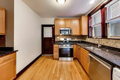 4646 N Seeley Avenue #1N, Chicago, IL 60625 - Photo 8