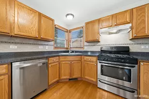 1636 Mallards Cove, Beecher, IL 60401 - Photo 10