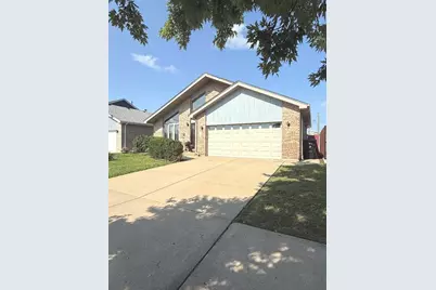 11606 S Avenue N, Chicago, IL 60617 - Photo 2