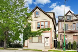 2643 N California Ave, Chicago, IL 60647 - Photo 2