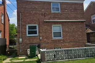 2106 S 22nd Ave, Broadview, IL 60155 - Photo 2