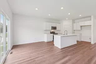2251 Cobble Spgs Dr, Wonder Lake, IL 60097 - Photo 6
