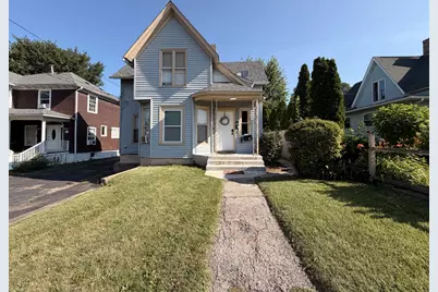 370 Bent Street #3, Elgin, IL 60120 - Photo 1