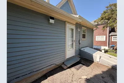 370 Bent Street #3, Elgin, IL 60120 - Photo 4